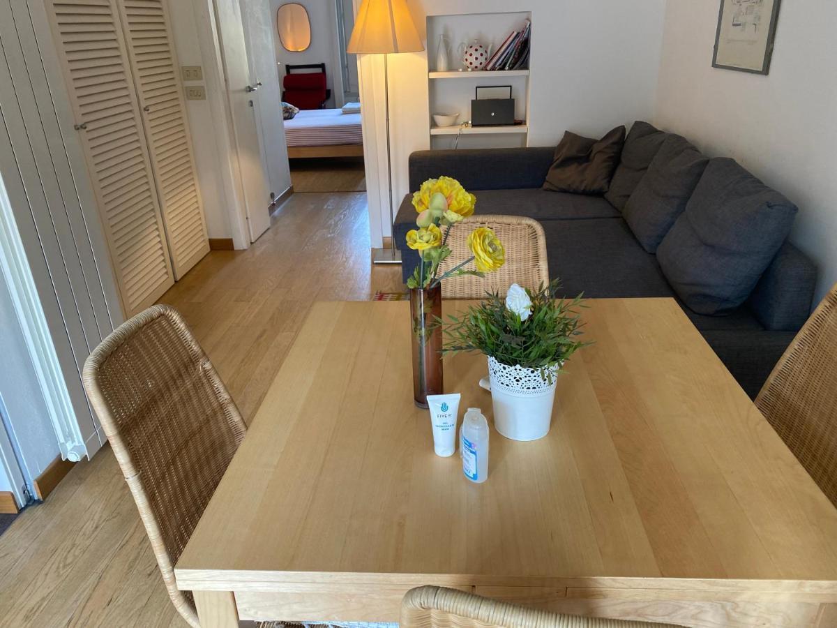 New Luxury Navigli Whole Apartment Milano Ngoại thất bức ảnh