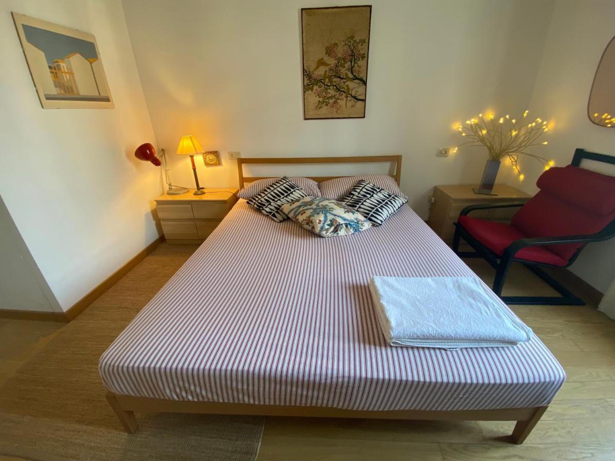 New Luxury Navigli Whole Apartment Milano Ngoại thất bức ảnh